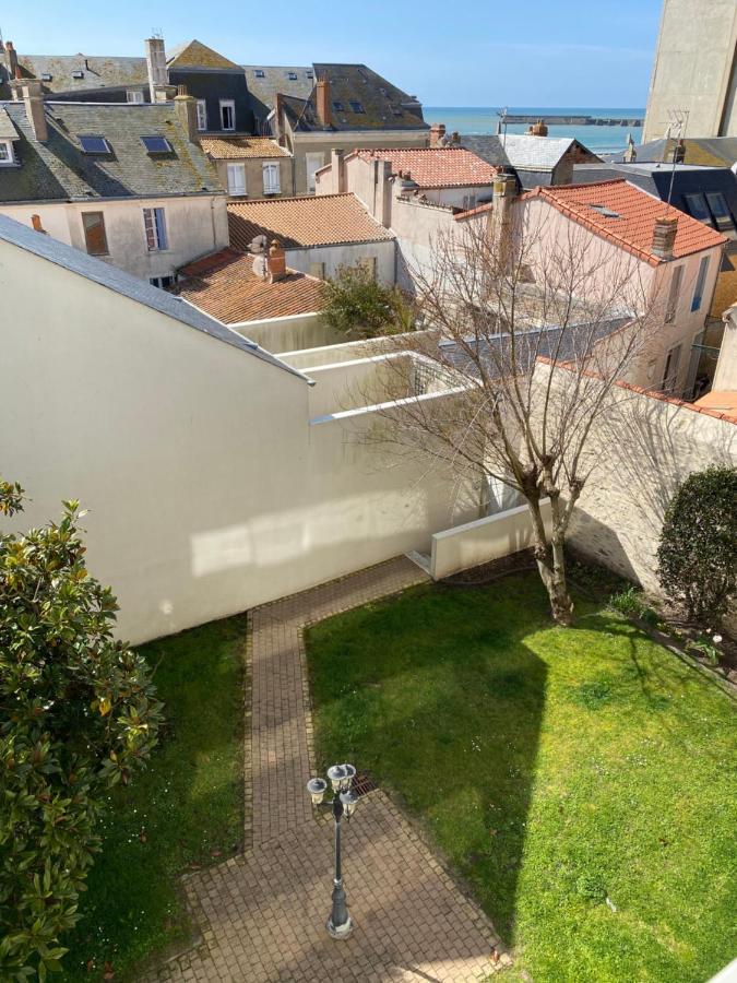 Le Kifanlo - Appartement Avec Une Grande Terrasse Vue Mer Et Plage A 100 M Les Sables-dʼOlonne Zewnętrze zdjęcie