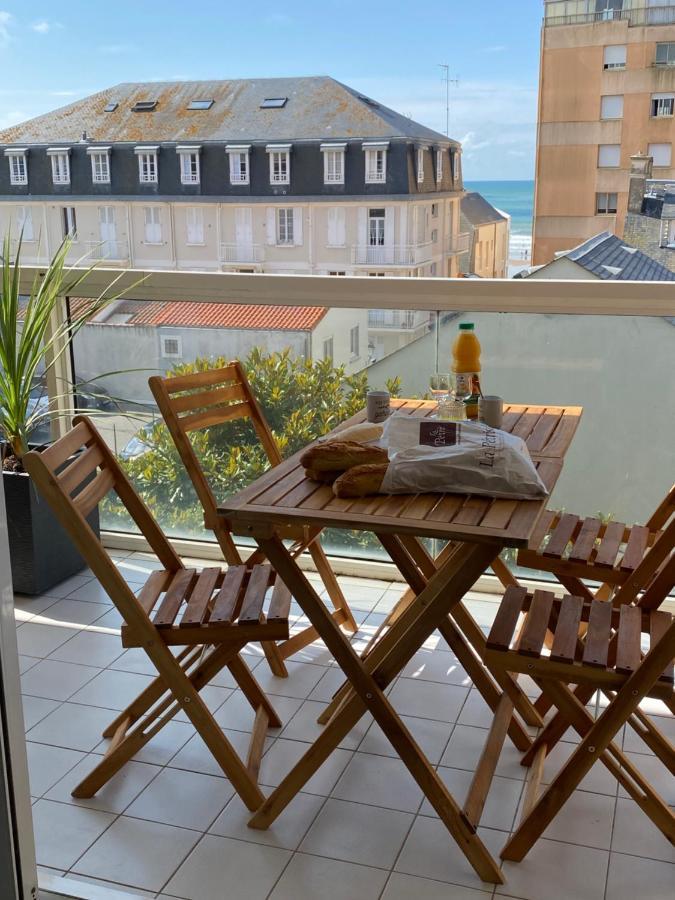 Le Kifanlo - Appartement Avec Une Grande Terrasse Vue Mer Et Plage A 100 M Les Sables-dʼOlonne Zewnętrze zdjęcie
